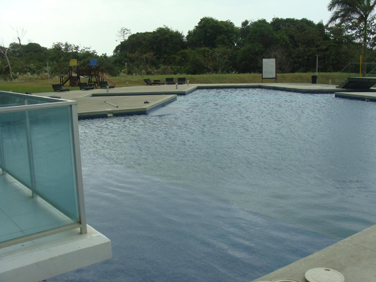 Apartamento En Balabeach Maria Chiquita In Front Of The Beach 2Hab Colon Eksteriør billede