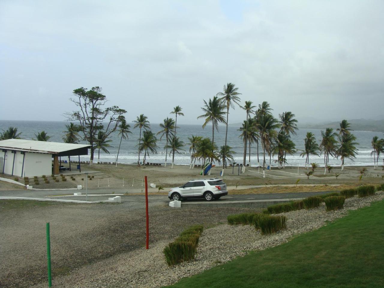 Apartamento En Balabeach Maria Chiquita In Front Of The Beach 2Hab Colon Eksteriør billede