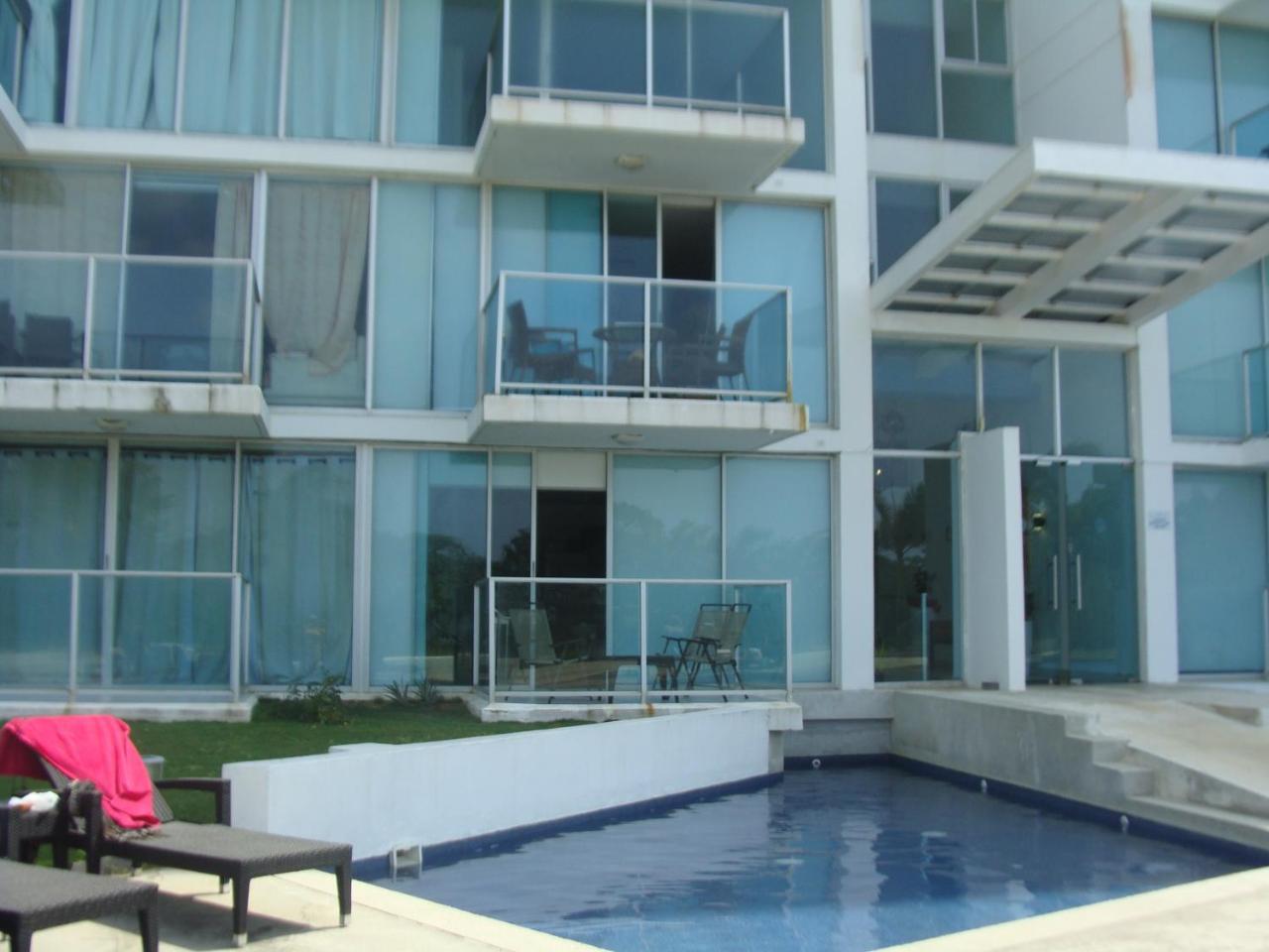Apartamento En Balabeach Maria Chiquita In Front Of The Beach 2Hab Colon Eksteriør billede