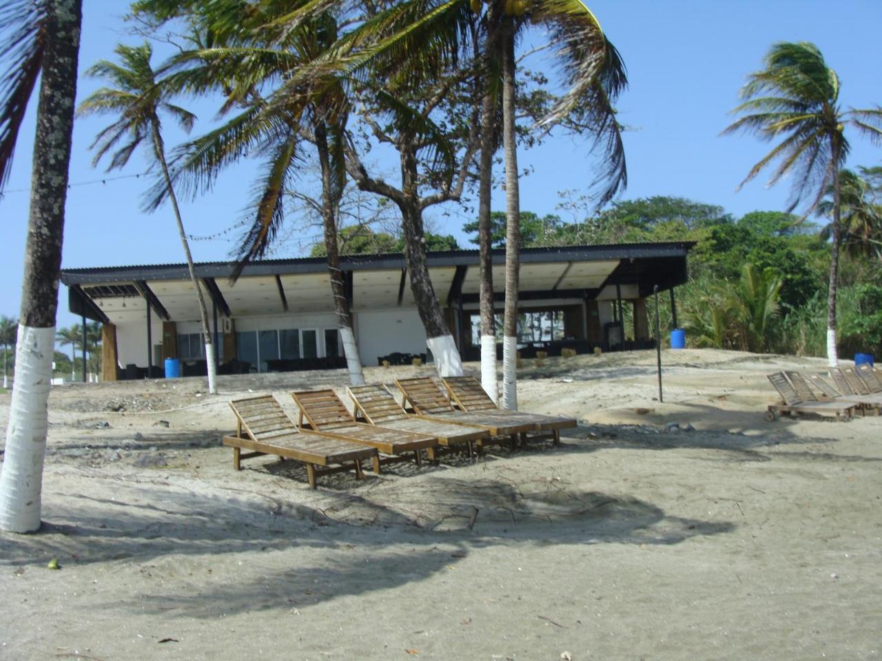 Apartamento En Balabeach Maria Chiquita In Front Of The Beach 2Hab Colon Eksteriør billede