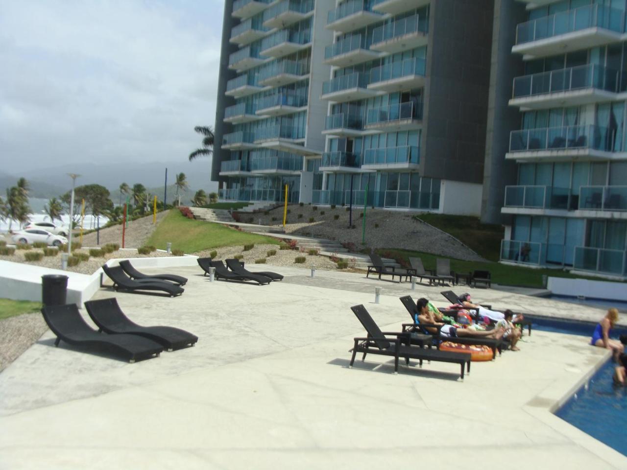 Apartamento En Balabeach Maria Chiquita In Front Of The Beach 2Hab Colon Eksteriør billede